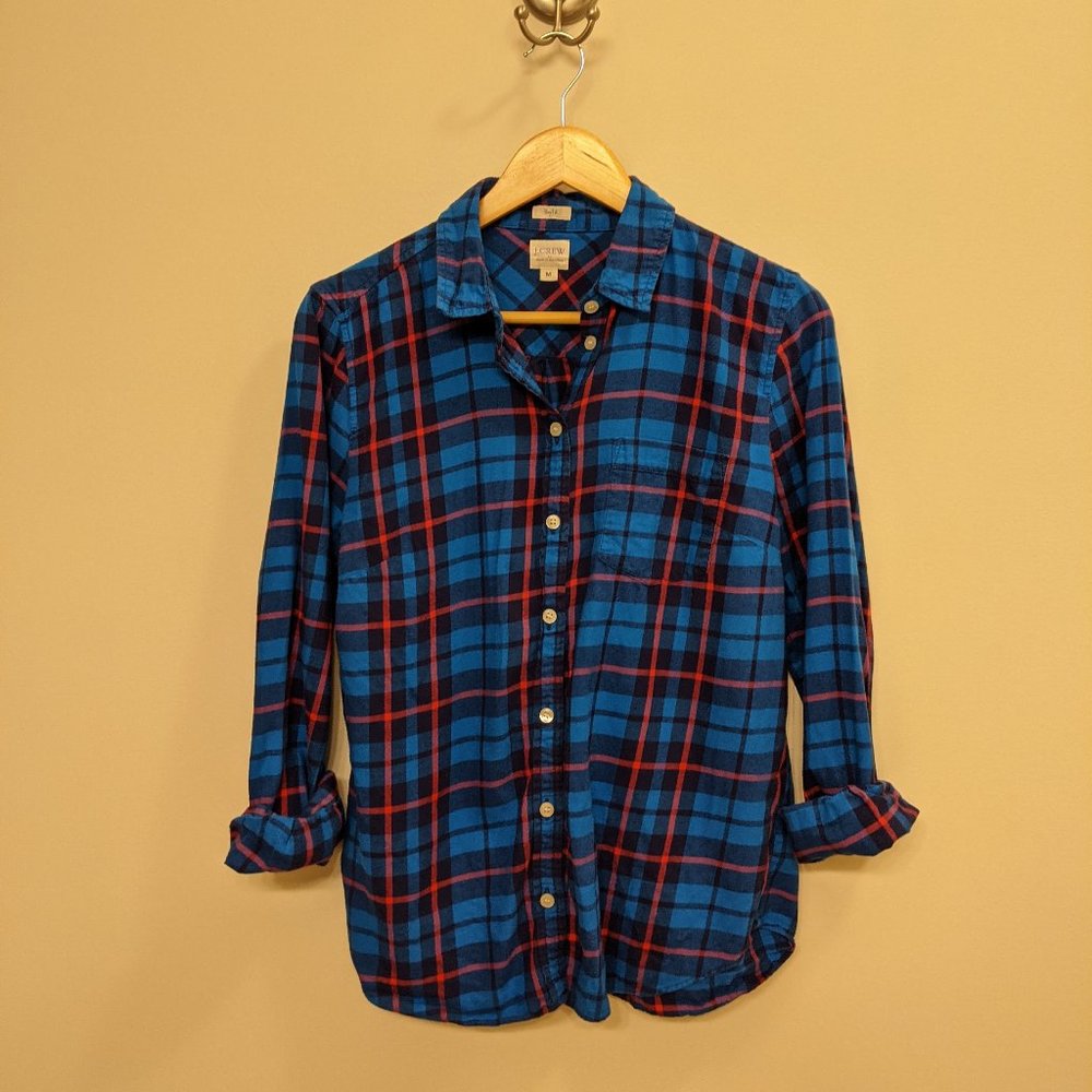 J. Crew Factory medium plaid flannel button down